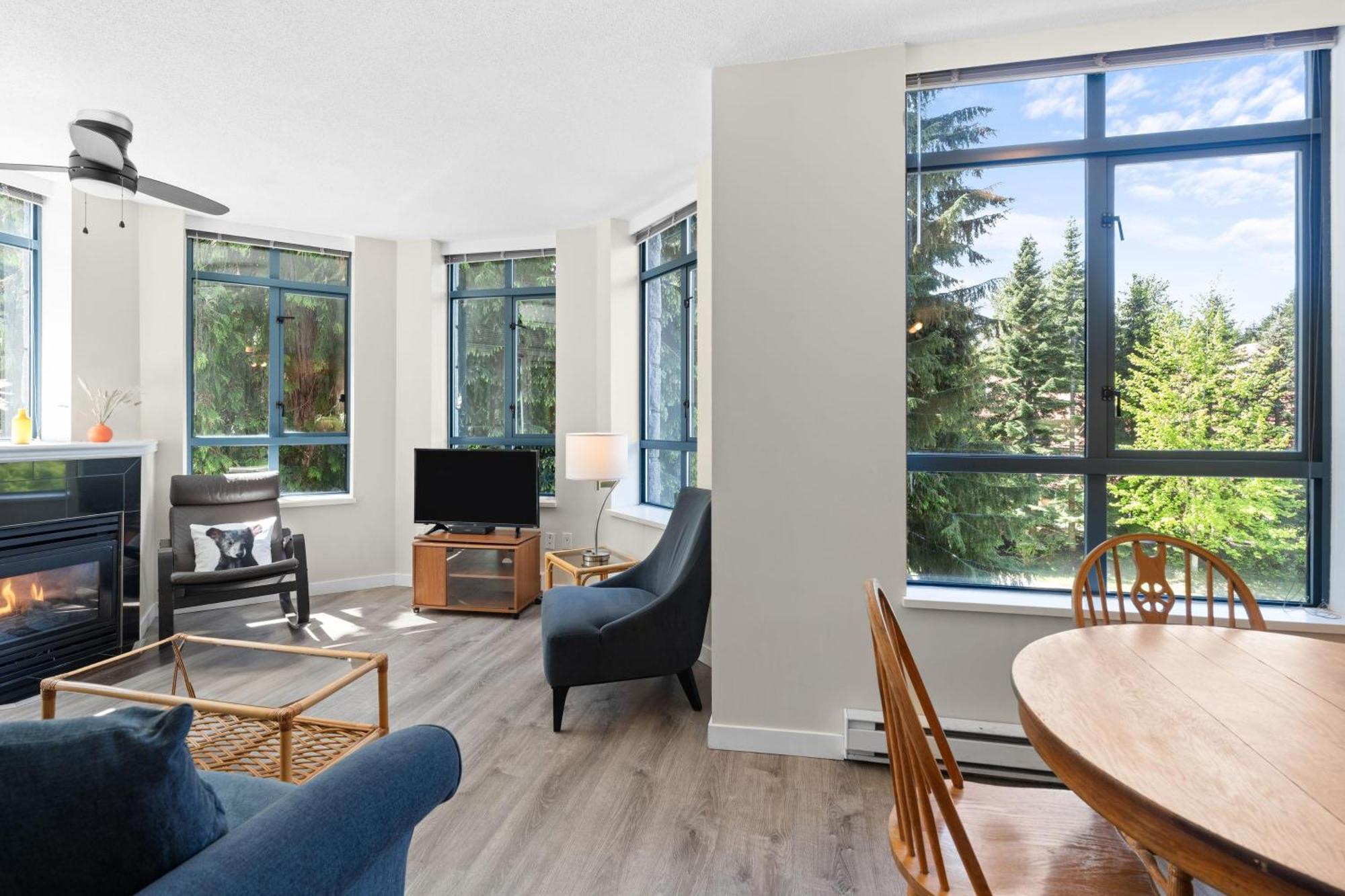 Alpenglow Lodge Bear Wonder One Bedroom By Mva Уистлер Экстерьер фото